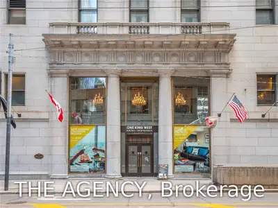 1 King Street W 4302, Toronto C01, On M5h 1a1