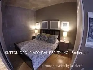 32 Stewart Street 404, Toronto C01, ON M5V 3T2