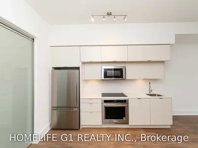 80 Vanauley Street 419, Toronto C01, On M5t 2h9