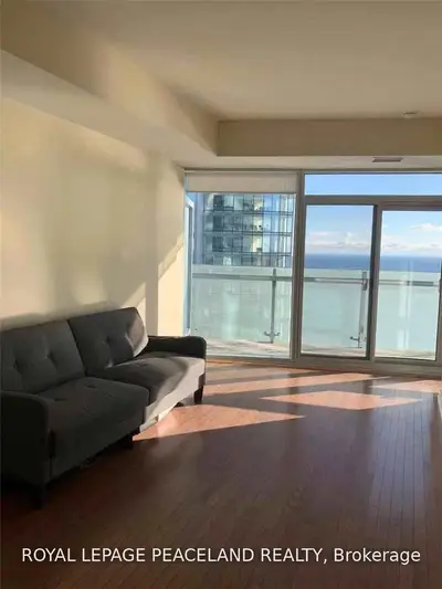 12 York Street 4803, Toronto C01, ON M5J 0A9
