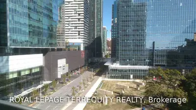 8 York Street 804, Toronto C01, ON M5J 2Y2