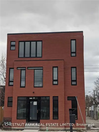 613 Dupont Street Main Fl, Toronto C02, ON M6G 1Z3