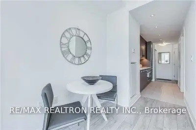 8 The Esplanade Street 1103, Toronto C08, ON M5E 0E6