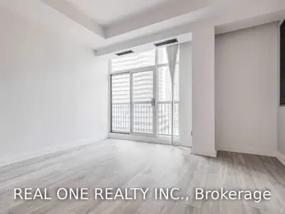 8 Wellesley Street E 1008, Toronto C08, On M4y 3b2