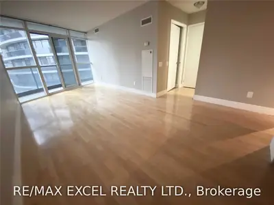 25 Carlton Street 1205, Toronto C08, ON M5B 1L4