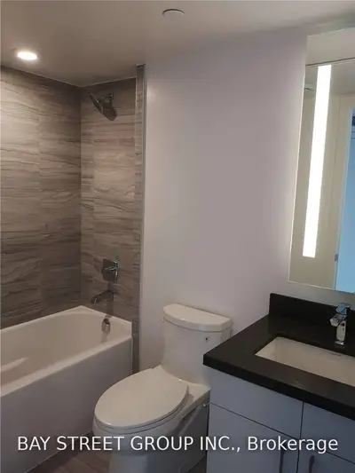 188 Cumberland Street 1613, Toronto C02, ON M5R 0B6