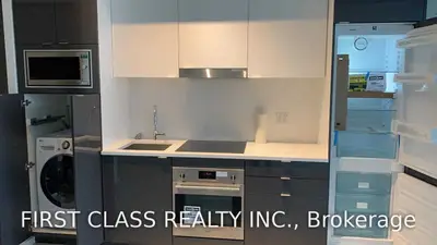 21 Lawren Harris Square 1204, Toronto C08, ON M5A 1H7