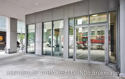 19 Grand Trunk Crescent 3915, Toronto C01, ON M5J 3A3