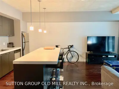 55 Stewart Street 641, Toronto C01, ON M5V 2V1