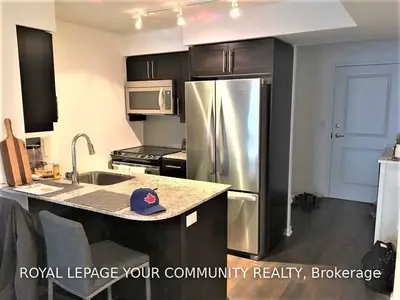38 Grand Magazine Street 2043, Toronto C01, ON M5V 0B1