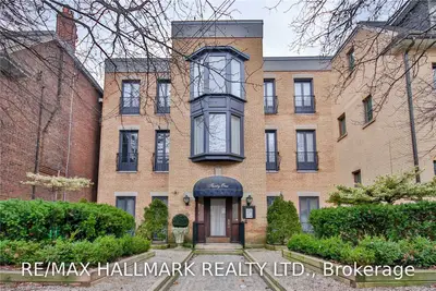 31 Winchester Street B, Toronto C08, ON M4X 1A6