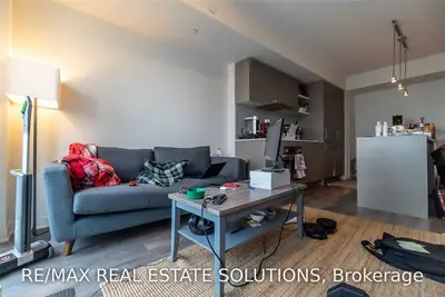 88 Harbour Street 2605, Toronto C01, ON M5J 1B7