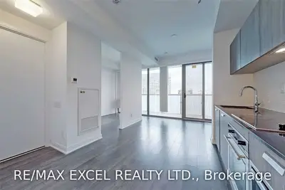 50 Charles Street 2911, Toronto C08, ON M4Y 1T1