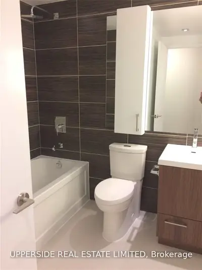 39 Sherbourne Street 1108, Toronto C08, ON M5A 1K2