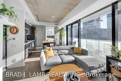 11 Charlotte Street 701, Toronto C01, ON M5V 2H5