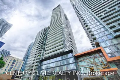 28 Wellesley Street E 2705, Toronto C08, ON M4Y 0C4
