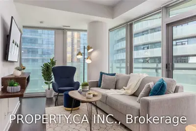 12 York Street 810, Toronto C01, ON M5J 0B2
