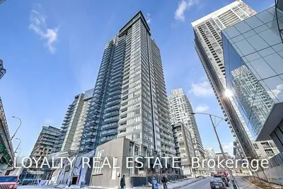 70 Queens Wharf Road 1610, Toronto C01, ON M5V 0J2