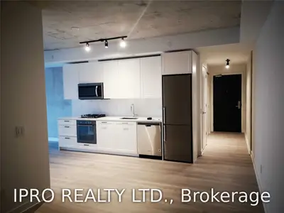 55 Ontario Street 605, Toronto C08, ON M5A 0T8