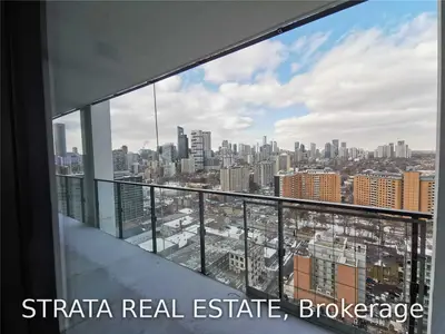 55 Ontario Street 2301, Toronto C08, On M5a 0t8