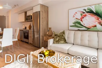 39 Niagara Street 646, Toronto C01, ON M5V 1C2