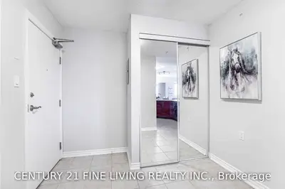 872 Sheppard Avenue W 515, Toronto C06, ON M3H 5V5