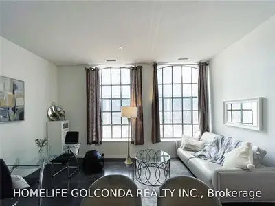 832 Bay Street 211, Toronto C01, On M5s 1z6