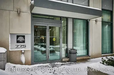 775 King Street W 706, Toronto C01, ON M5V 1N4