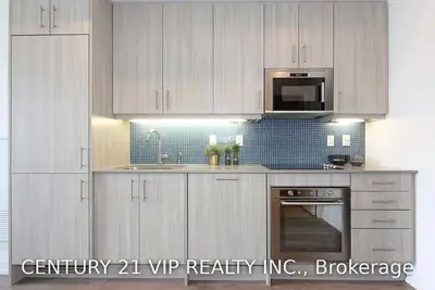 297 College Street 1202, Toronto C01, On M5t 0c2