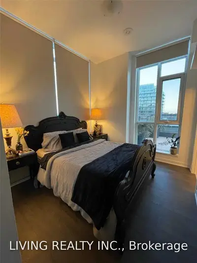 120 Parliament Street 717, Toronto C08, ON M5A 2Y8