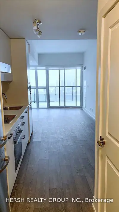 11 Lillian Street 1603, Toronto C10, ON M4S 2H7