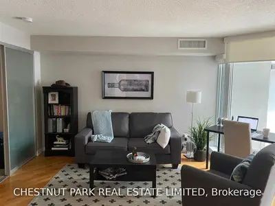111 Elizabeth Street 837, Toronto C01, ON M5G 1P7