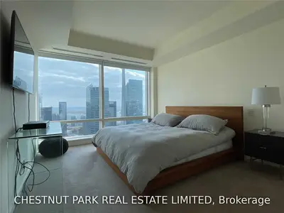 180 University Avenue 4409, Toronto C01, ON M5H 0A2