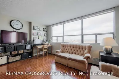 45 Sunrise Avenue 804, Toronto C13, ON M4A 2S3