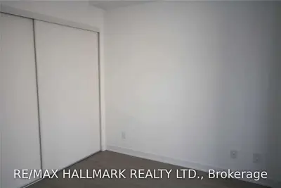 57 St Joseph Street 622, Toronto C01, ON M5S 0C5