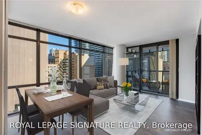 37 Grosvenor Street 1008, Toronto C01, ON M4Y 3G5