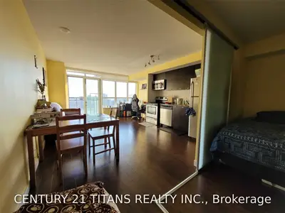 38 Joe Shuster Way 1412, Toronto C01, ON M6K 0A5
