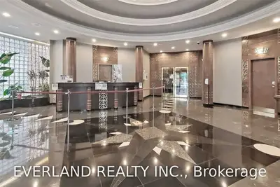 28 Hollywood Avenue 1407, Toronto C14, ON M2N 6S4