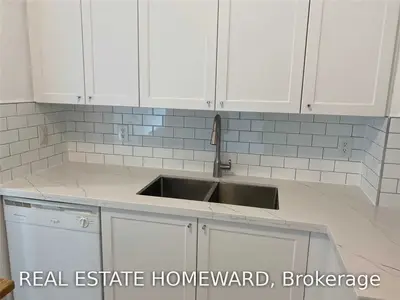 410 Queens Quay W 401, Toronto C01, On M5v 3t1