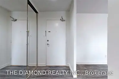 1338 York Mills Road 806, Toronto C13, ON M3A 3M3