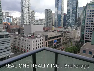 8 Mercer Street 1112, Toronto C01, ON M5V 0C4