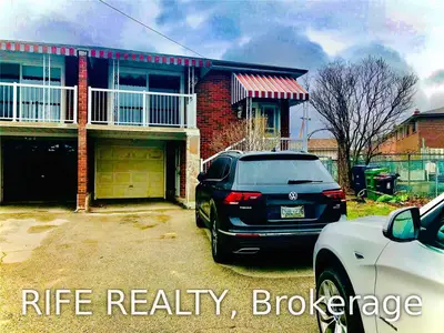 5 Cashew Court, Toronto C15, ON M2J 4W1