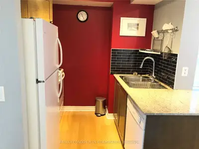 763 Bay Street 3002, Toronto C01, ON M5G 2R3