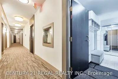 50 Bruyeres Mews 328, Toronto C01, ON M5V 0G7