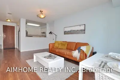8 Pemberton Avenue 1102, Toronto C14, ON M2M 1Y1