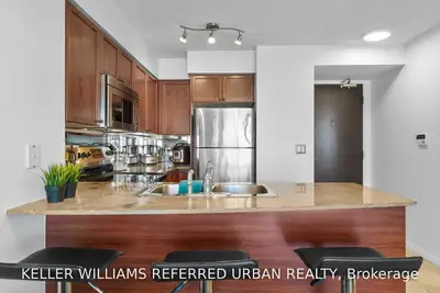 231 Fort York Boulevard 1112, Toronto C01, ON M5V 1B2