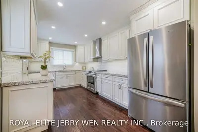 27 Greenwin Village Road, Toronto C07, ON M2R 2R9