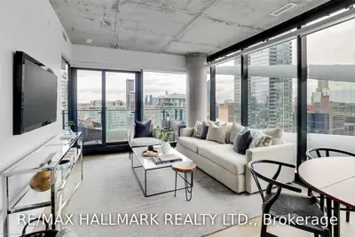 224 King Street 3303, Toronto C01, ON M5H 0A6