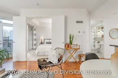 85 Bloor Street E 708, Toronto C08, ON M4W 3Y1