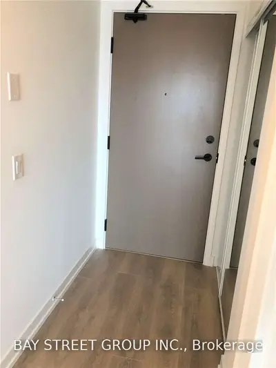 225 sumach Street 2808, Toronto C08, ON M5A 0P8